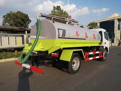 吸糞車(chē)圖片 東風(fēng)多利卡吸糞車(chē)功能